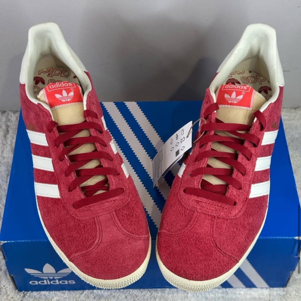 NWT Adidas Gazelles